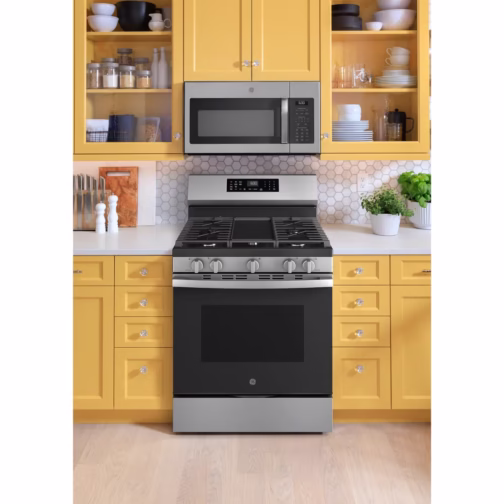 GE Appliances GGF600AVSS Free-Standing Gas Convection Range - Image 6
